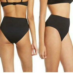 Ribded high waist bikini bottom.